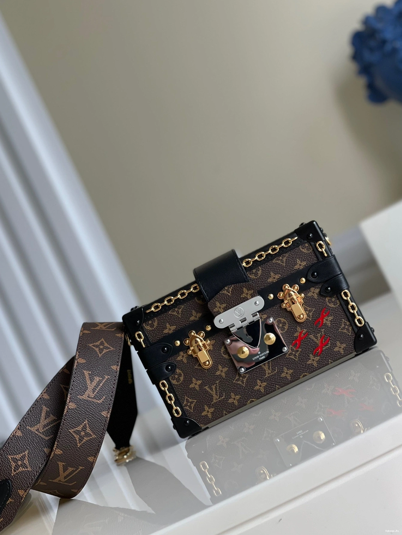 LOUIS MALLE VUITTON PETITE 0123